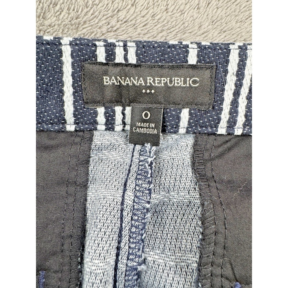 Banana Republic Women's Sz 0 Navy Blue White Stripe Woven Sailor Shorts Casual - Picture 3 of 6